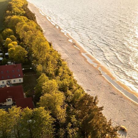 Hotel Nad Brzegiem Baltyku Sarbinowo Esterno foto