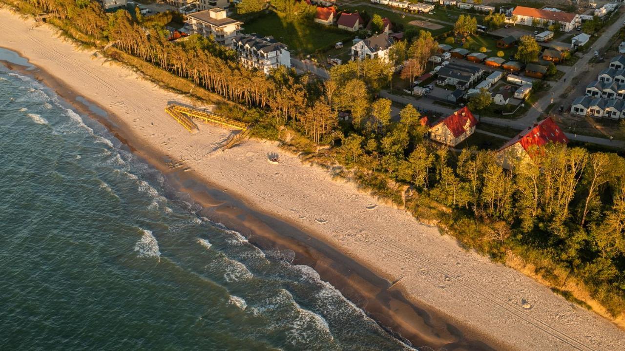 Hotel Nad Brzegiem Baltyku Sarbinowo Esterno foto