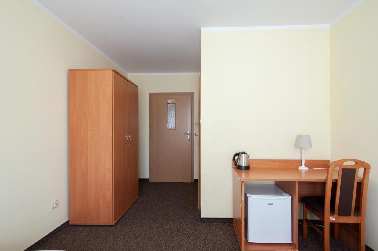 Hotel Nad Brzegiem Baltyku Sarbinowo Esterno foto